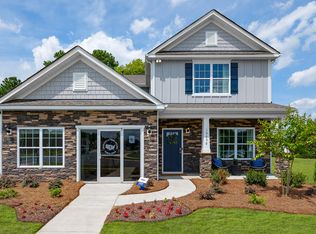 33 Ridgehaven Dr, Waynesville, NC 28786