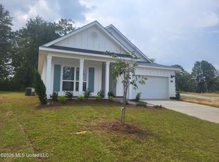 18419 Spring Hill Dr, Saucier, MS 39574