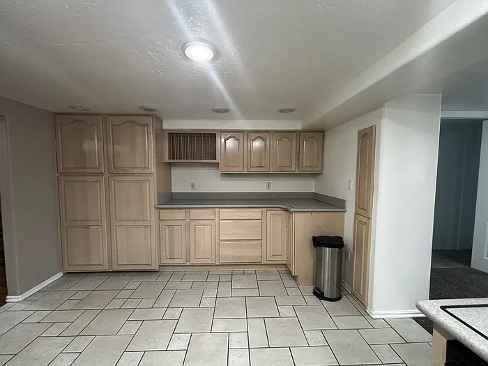 157 N 400 W — Photo 6