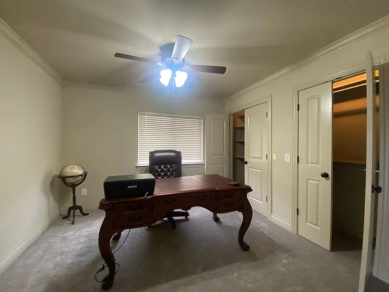 3605 N Narcissus Ave — Photo 36