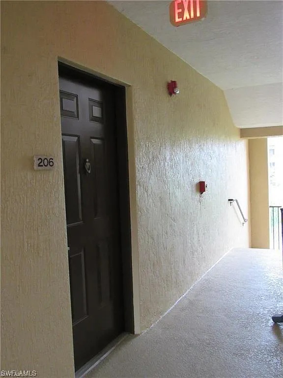 1 bed, 1.0 bath, 785 sqft, $1,600 — Photo 3