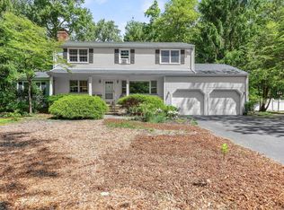 18 Geneva Rd, Norwalk, CT 06850