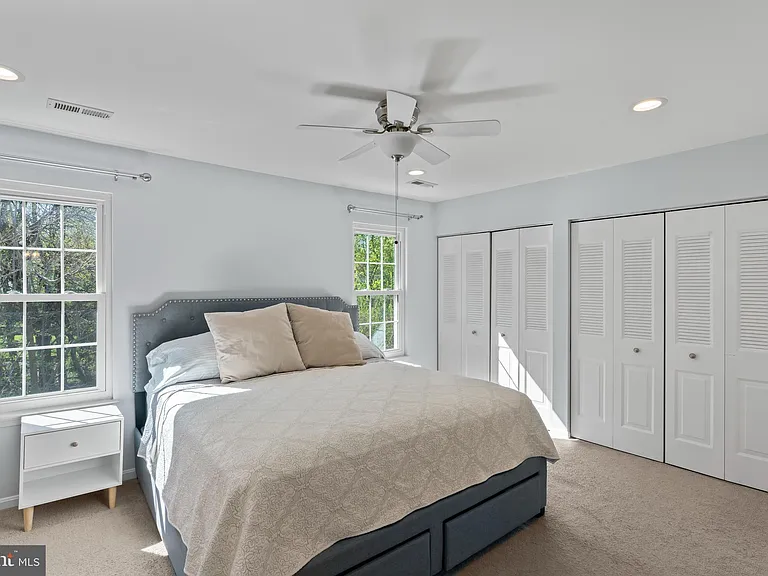 10267 Green Holly Ter — Photo 19