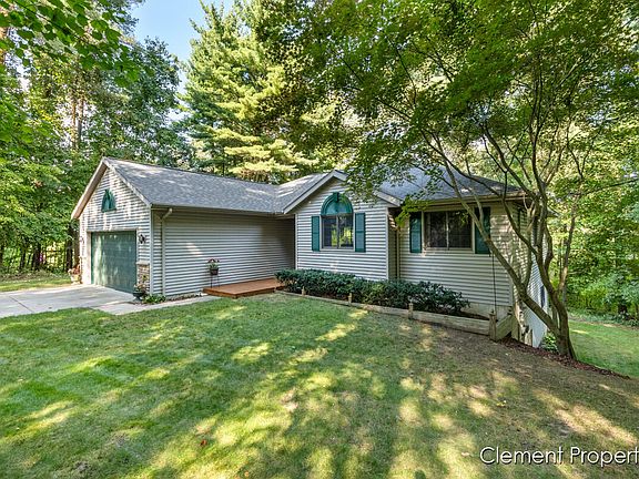4th image of 13500 Pine Island Dr
