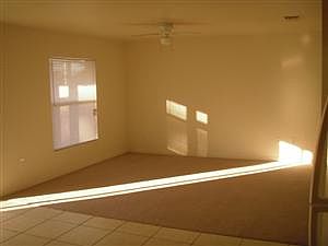 4th image of 4738 Leonard Blvd S