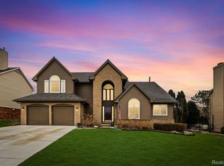 38197 French Pond, Farmington Hills, MI 48331