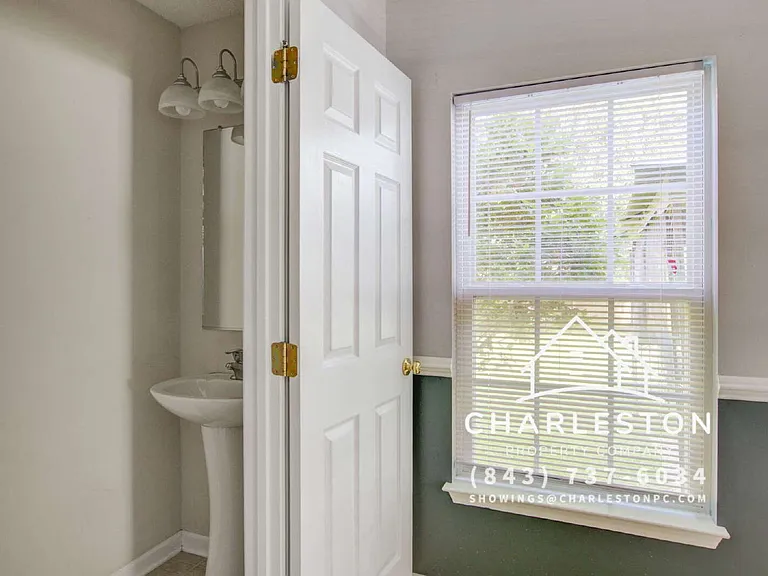 222 Maypop Dr — Photo 5