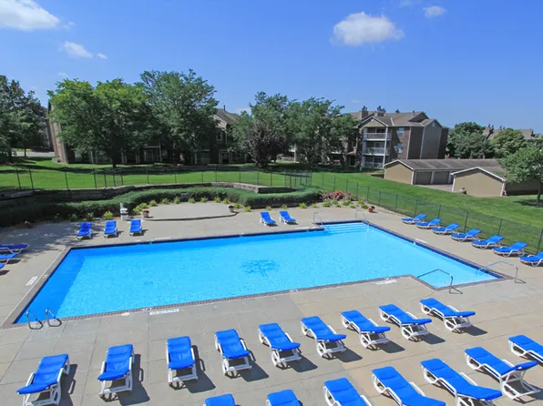 LionsGate Apartments