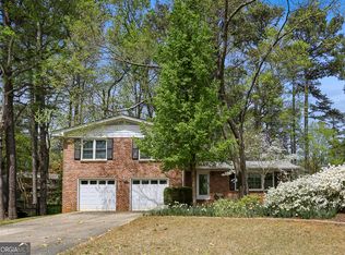 2516 Cherry Hill Ln, Dunwoody, GA 30360