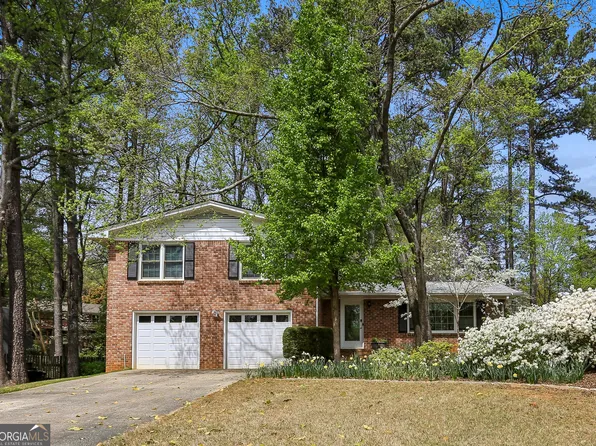 2516 Cherry Hill Ln, Dunwoody, GA 30360
