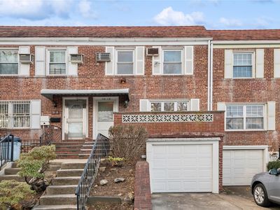 70-16 175th Street, Flushing, NY, 11365