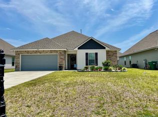 1808 Bass Run Ln, Lake Charles, LA 70611
