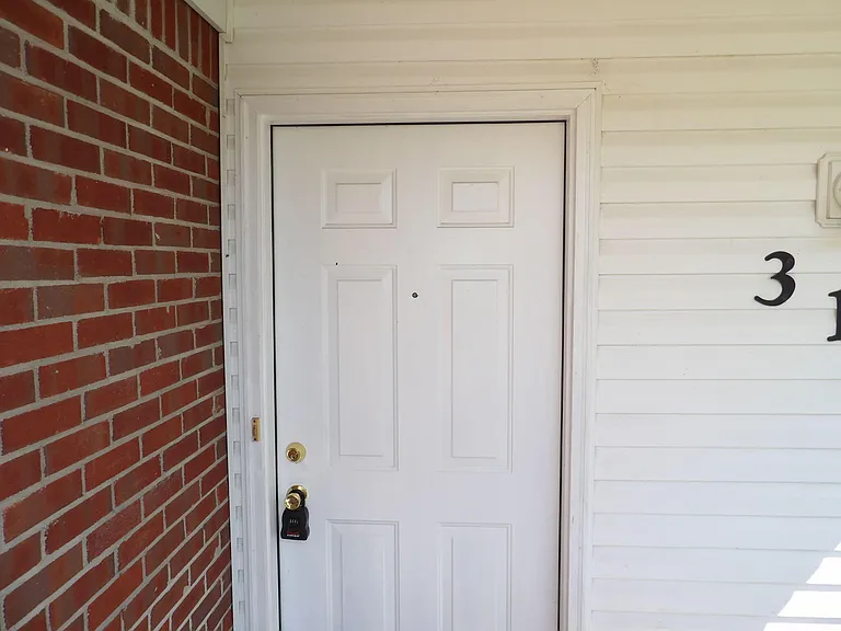312 Bypass Plaza Dr — Photo 6