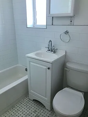 Rented by Crosstown Apartments NYC | media 13