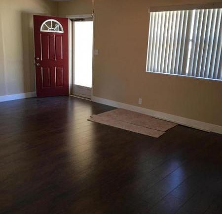 3rd image of 7332 Greenway Dr