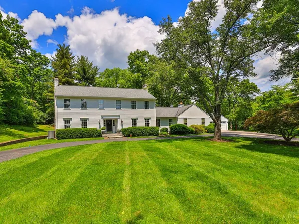 8080 Indian Hill Rd, Cincinnati, OH 45243