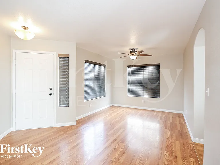 8017 Secret Ave — Photo 3