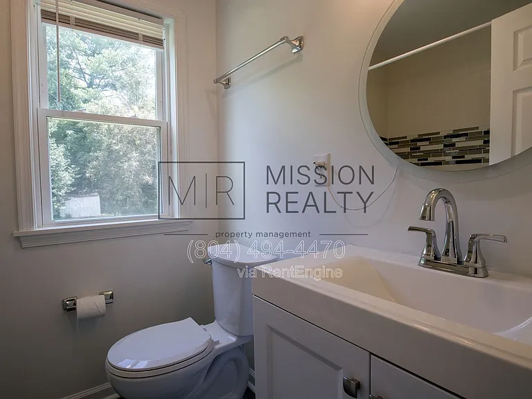 5205 Scott St — Photo 11