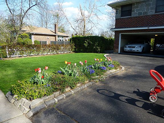 5th image of 18 Larch Dr