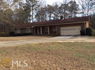 524 Willow Creek Rd, Fairburn, GA 30213