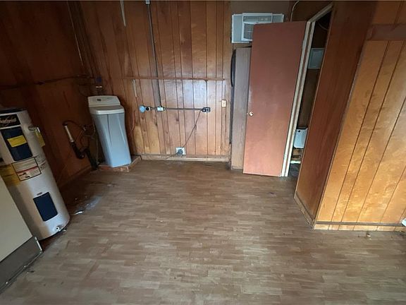 5th image of 602 E Parmen St