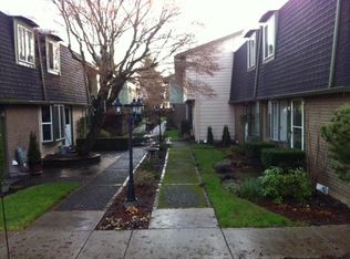 305 NE 63rd St APT 1, Vancouver, WA 98665