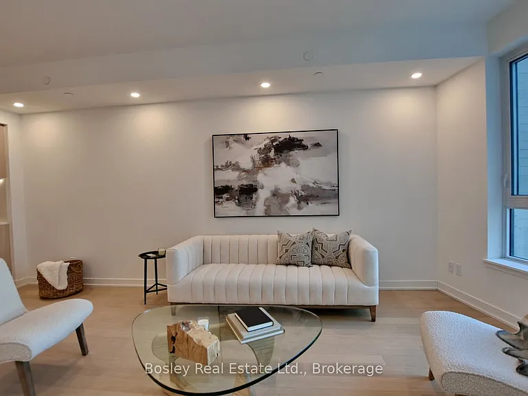 31 Huron St #227 — Photo 21