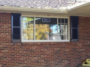 1811 Stewart Rd, Xenia, OH 45385