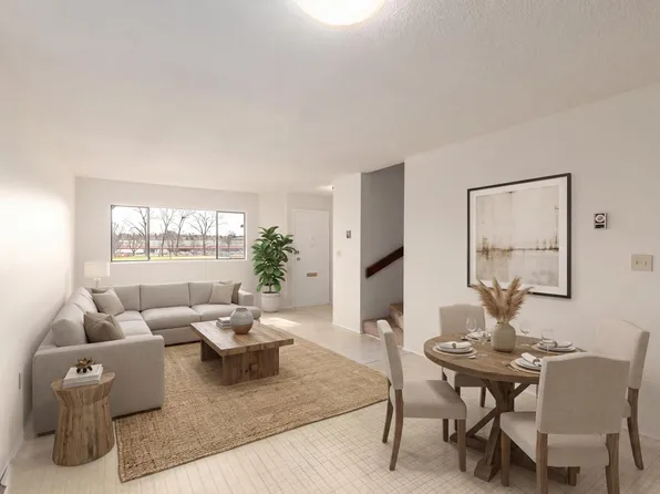 835 Prior St, Vancouver, BC V6A 2G9