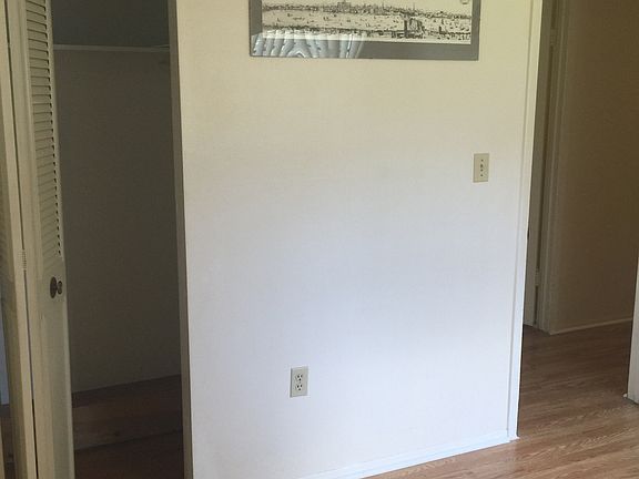 5th image of 1693 Beasley Dr
