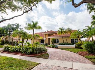 10700 NW 6th St, Plantation, FL 33324