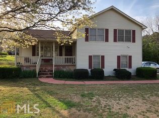 211 Orchard Rd, Rex, GA 30273