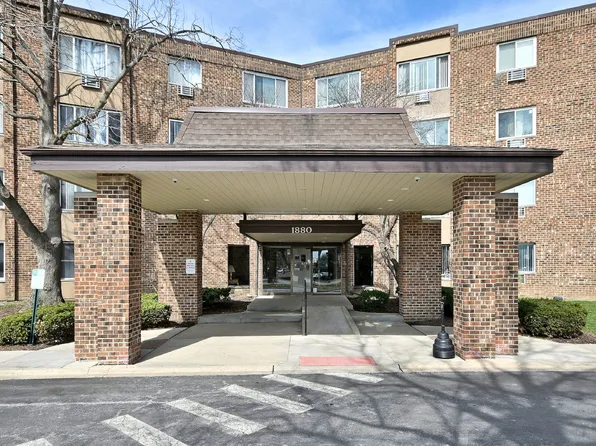 1880 Bonnie Ln APT 112, Hoffman Estates, IL 60169
