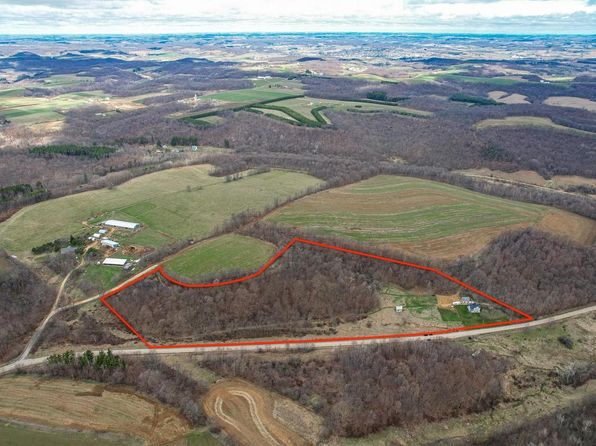 S1205 County Road Y, Wonewoc, WI 53968