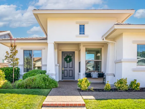 2690 Kingfisher Ln, Lincoln, CA 95648