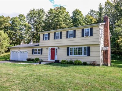 133 Sugar Street, Newtown, CT, 06470