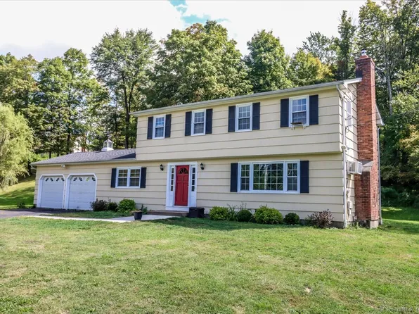 133 Sugar Street, Newtown, CT 06470