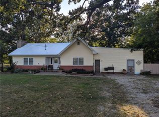 14356 S 1400th Rd, Nevada, MO 64772