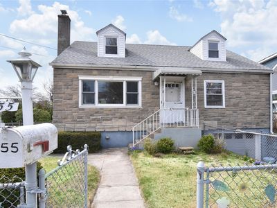 355 Upland Avenue, Yonkers, NY, 10703