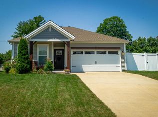 4901 Live Oak Ct, Newburgh, IN
