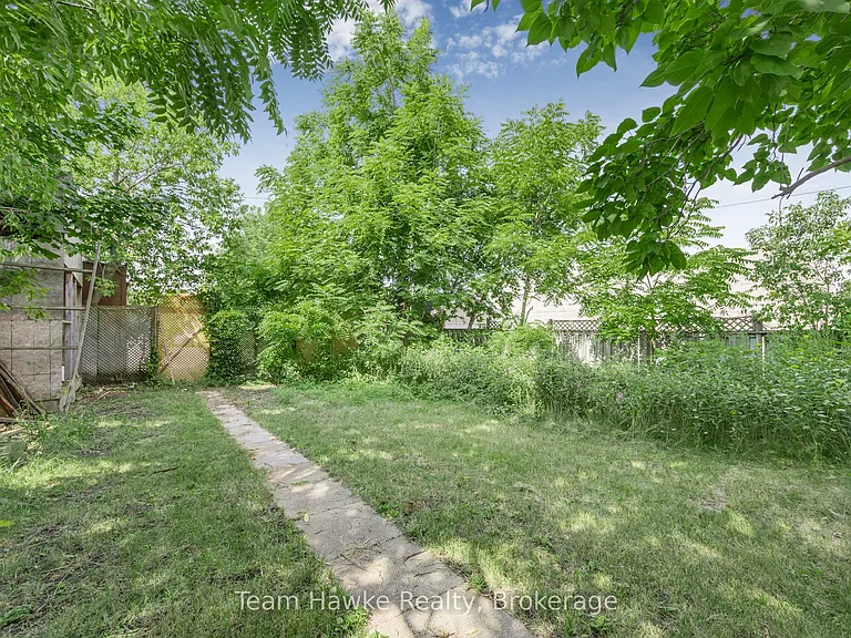 344 Midland Ave — Photo 36
