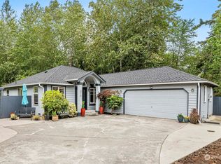 8216 1st St SE, Lake Stevens, WA 98258