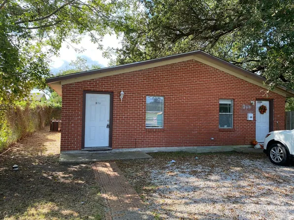 306 Lake Rd, 306 Lake Rd #A, La Marque, TX 77568