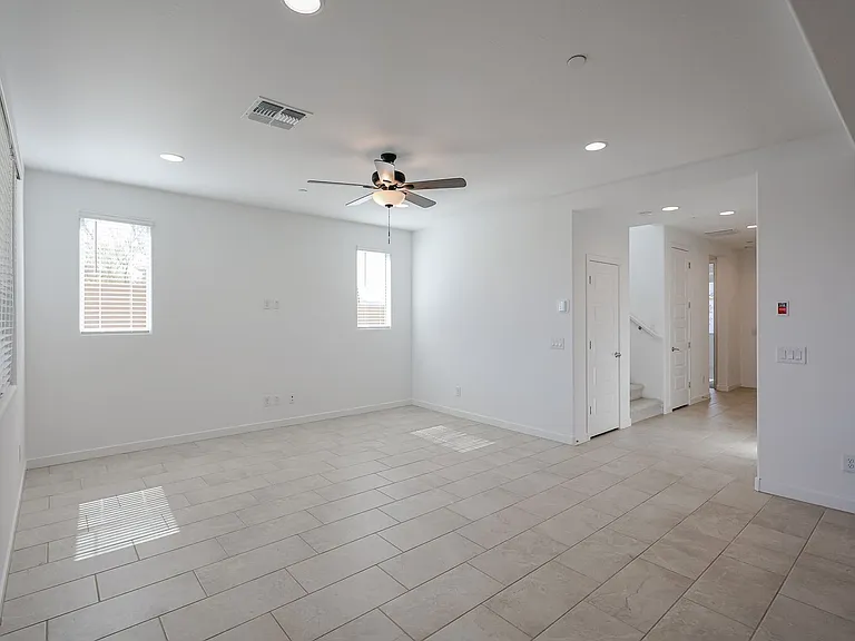 12089 W Calle De Pompas — Photo 12