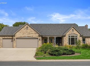 N74W16142 Stonewood DRIVE, Menomonee Falls, WI 53051