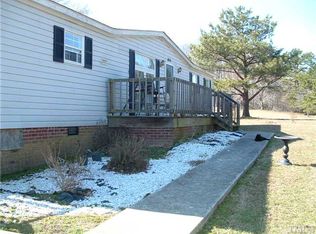 1044 Redbud Ln, Oxford, NC 27565