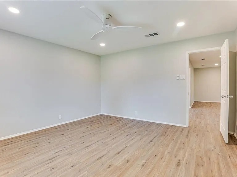 104 Pontiac Dr — Photo 10
