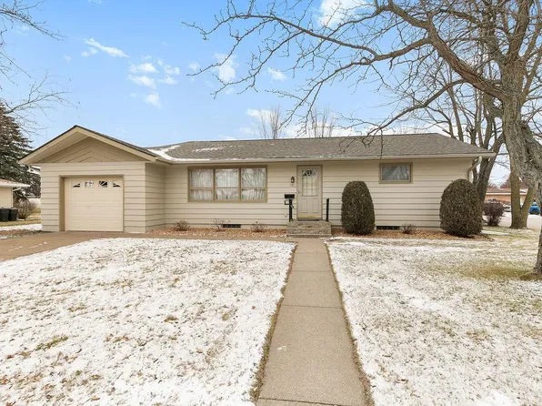 302 1st Ave SE, Pierz, MN 56364