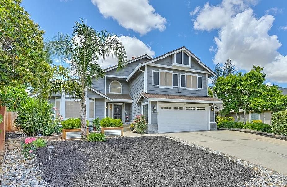 1st image of 1303 Liberty Ct