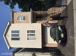 412 S 16th St, Newark, NJ 07103